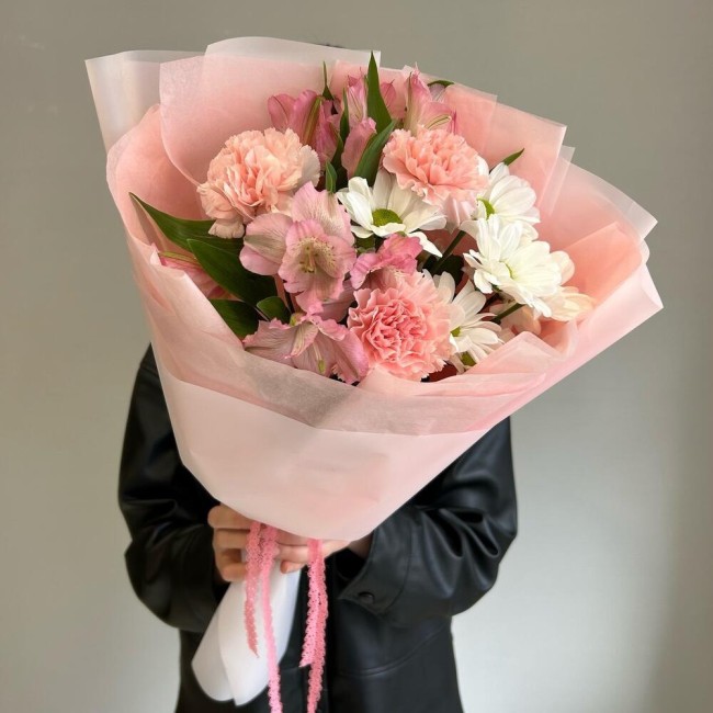 Букет цветов "Новая реальность" Букет цветов "Новая реальность"